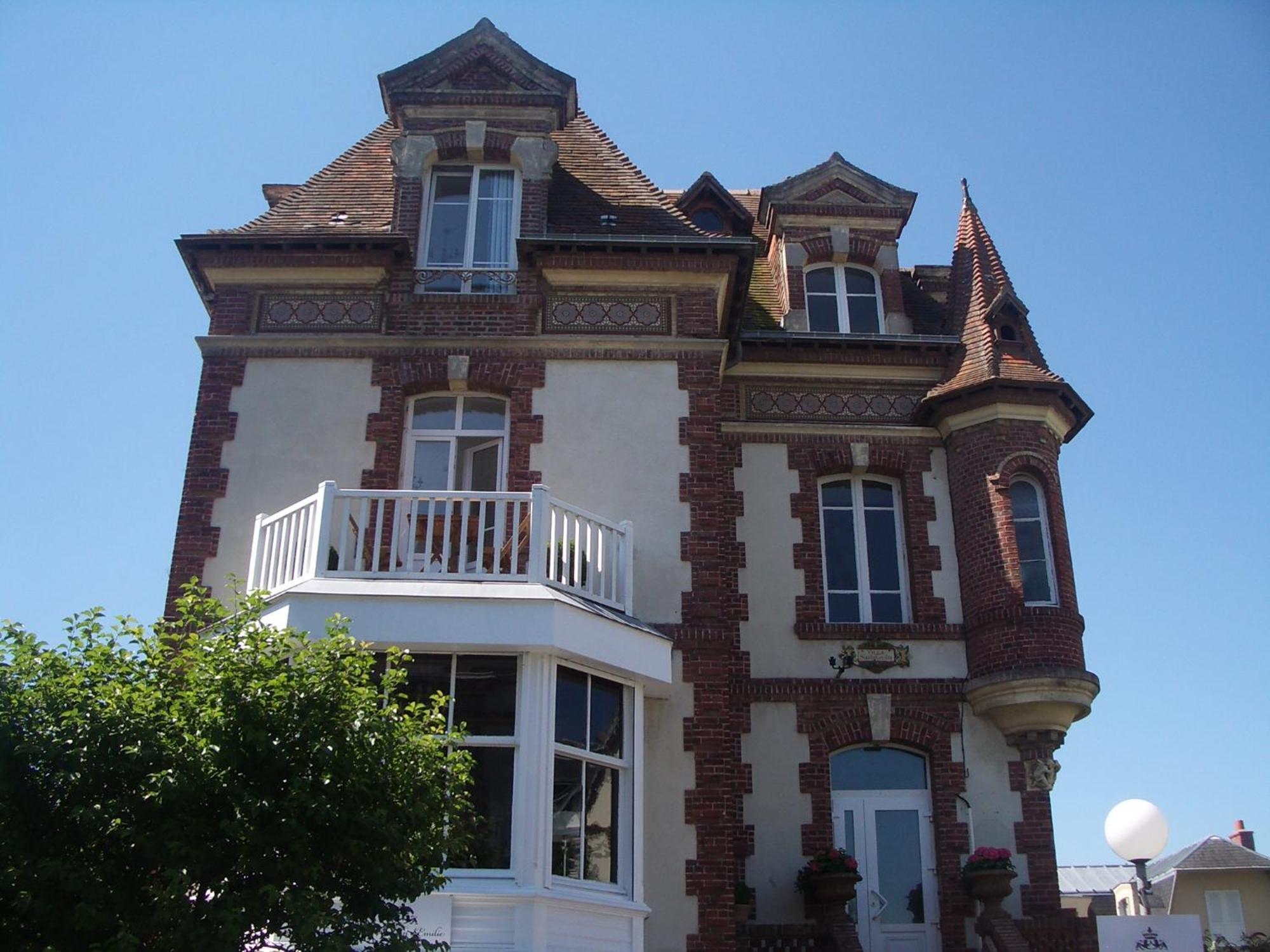 La Maison D'Emilie Houlgate Buitenkant foto