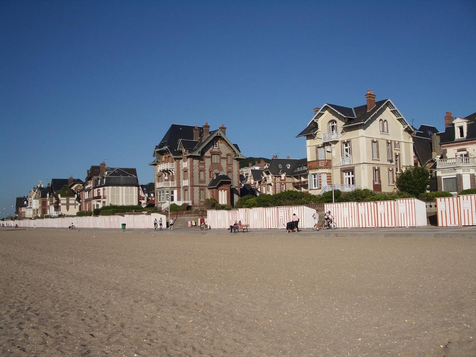 La Maison D'Emilie Houlgate Buitenkant foto